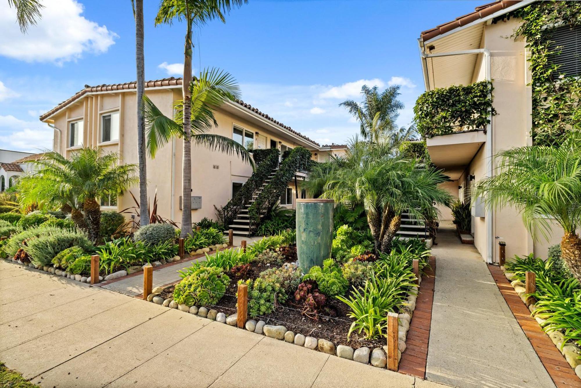 Downtown Apartment By The Beach Santa Barbara Exterior foto